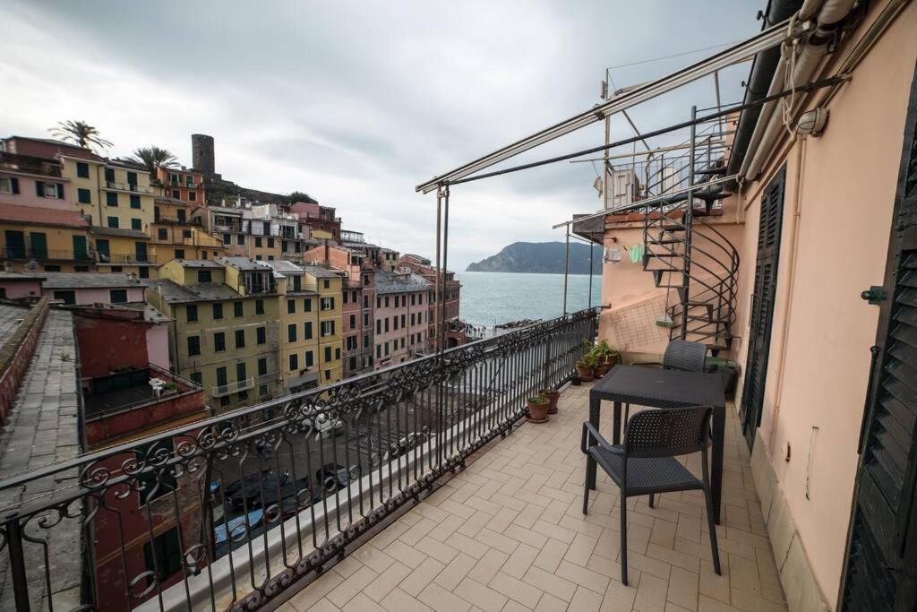 Apartment Sea View Вернацца Экстерьер фото